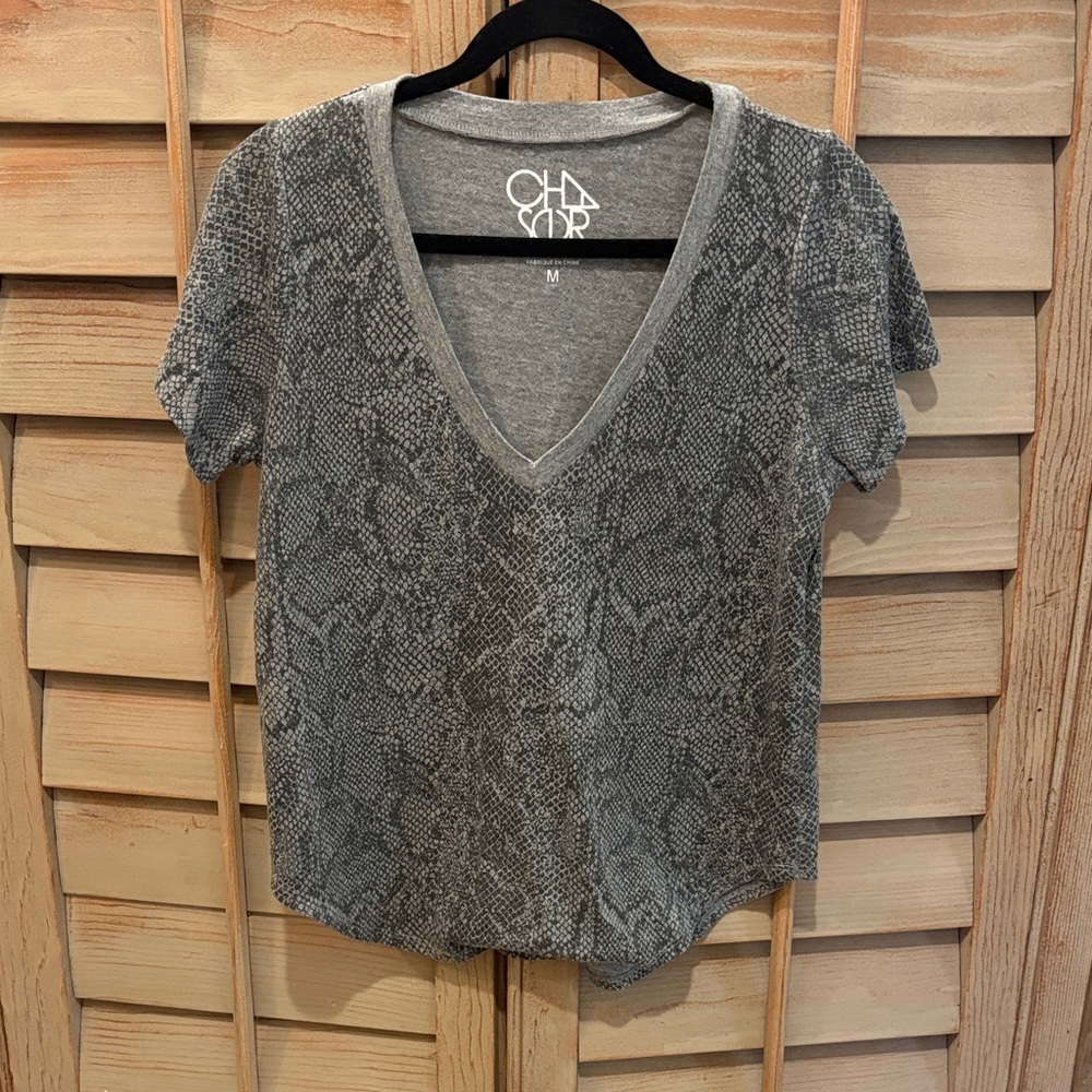 Chaser Gray Snake-Print V-Neck Short Sleeve Tee